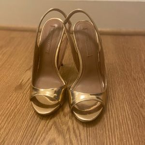 BCBGMAXZARIA